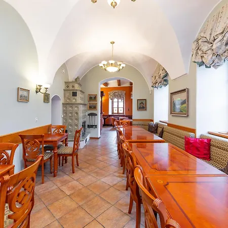Otakar Affittacamere 4*
